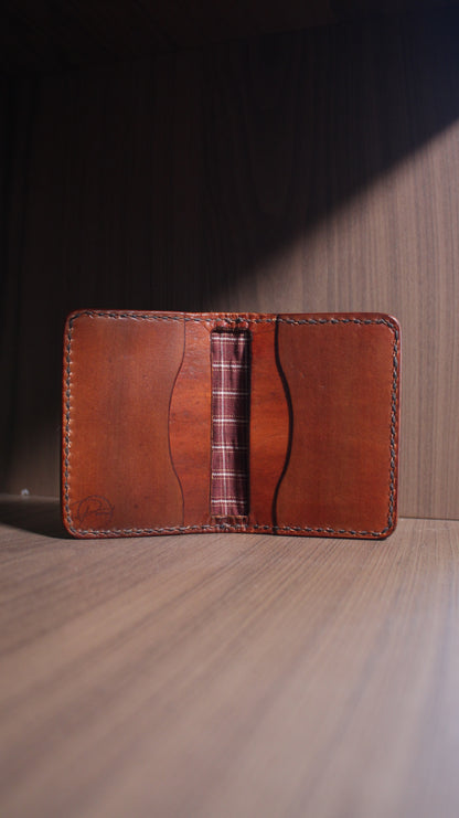 G & T | Pured Slim Fold Leather Wallet (Bourbon)