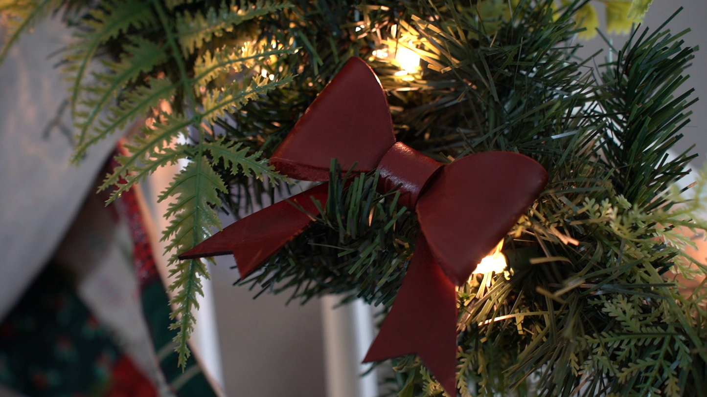 Leather Bow Pattern