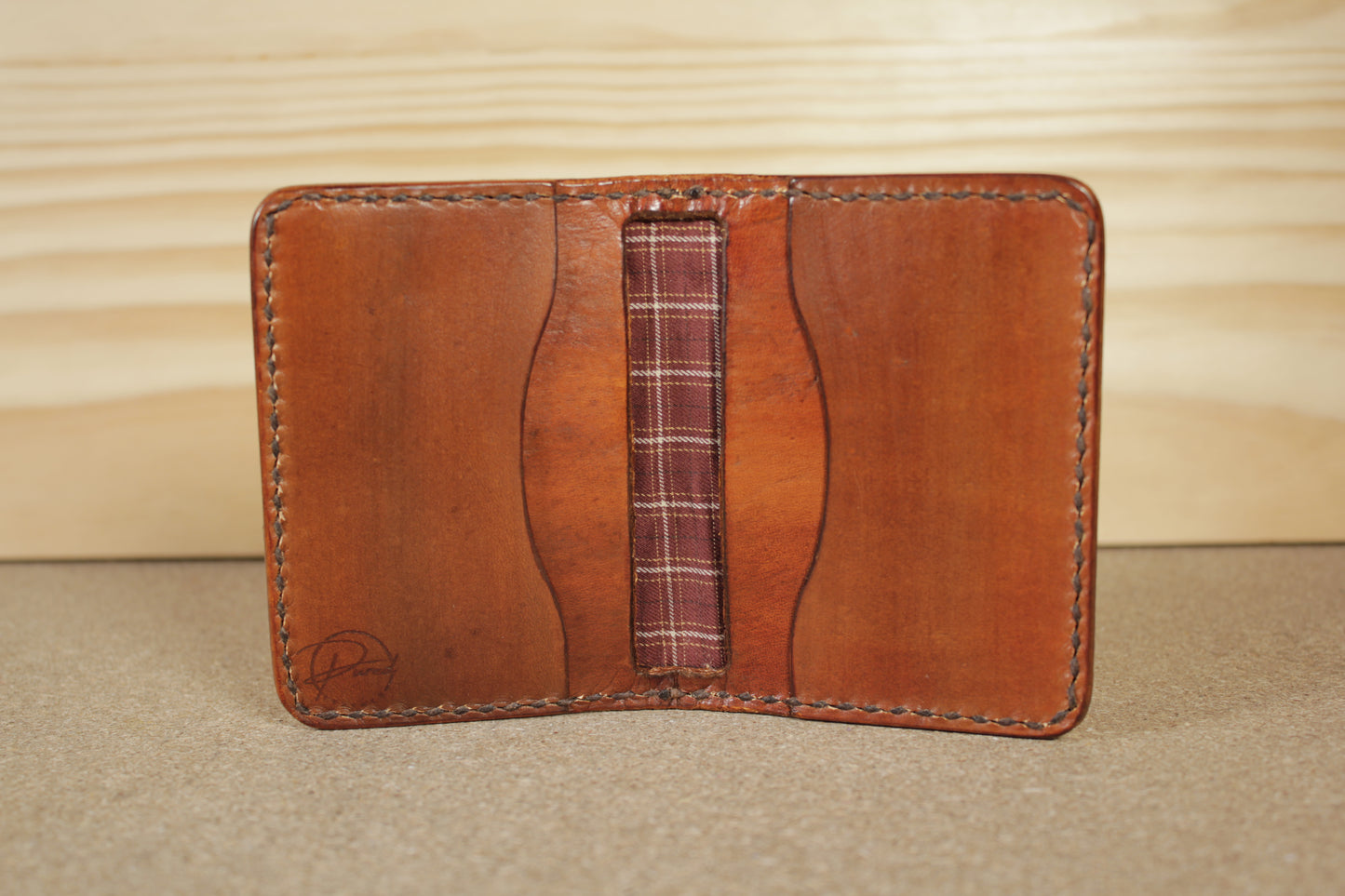 G & T | Pured Slim Fold Leather Wallet (Bourbon)