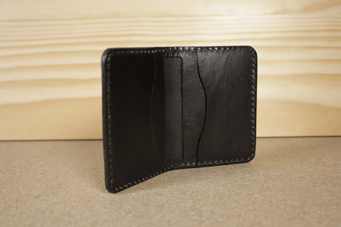 G & T | Pured Slim Fold Leather Wallet (Black Manhattan)